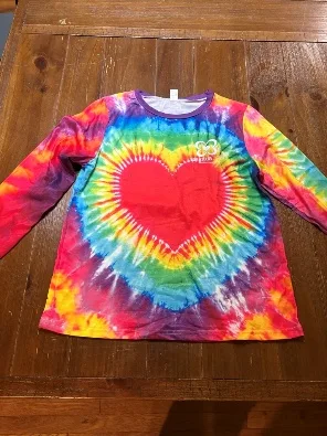 Tie-dye Heart Long Sleeve Shirt